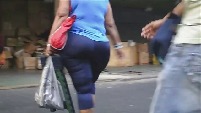 Ellamai maduras haciendo incesto